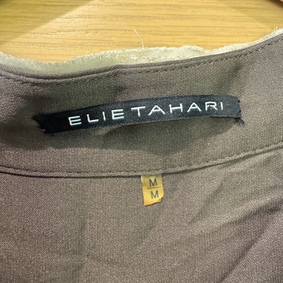 Elie Tahari Contemporary Silk Top Tab Collar / medium - Picture 6 of 13